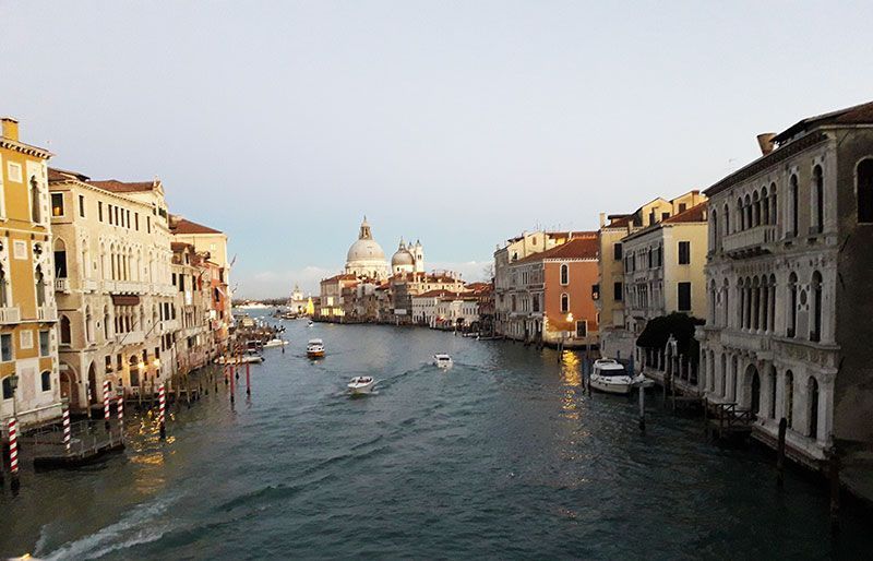 Dónde alojarse en Venecia para hacer turismo: mejores zonas y hoteles