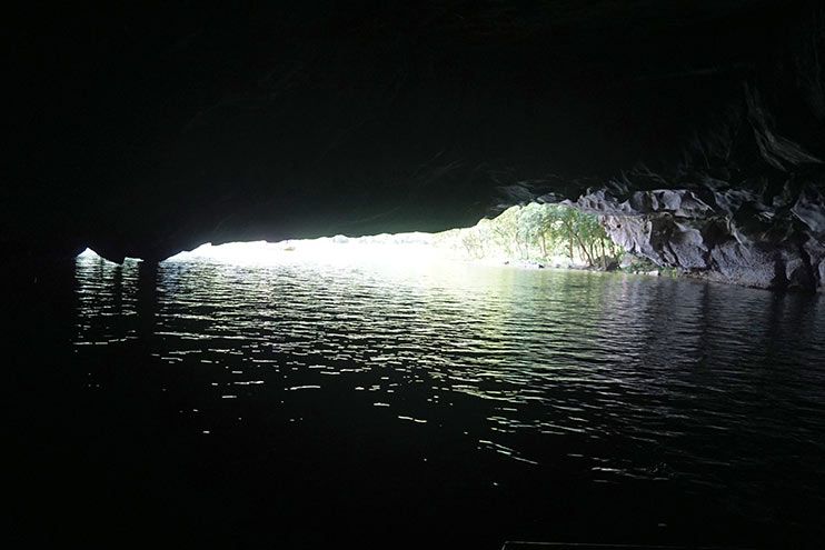 Las tres cuevas Tam Coc
