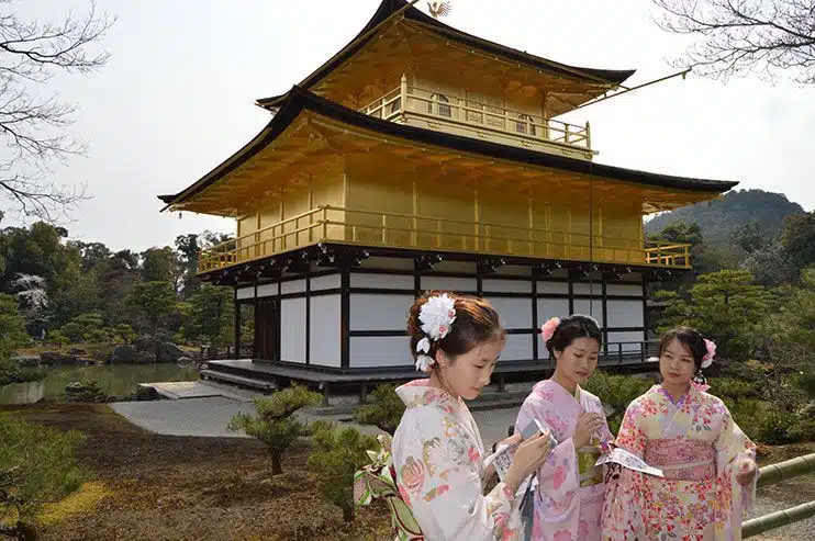 Templo Kinkakuji que ver en el norte de Kioto
