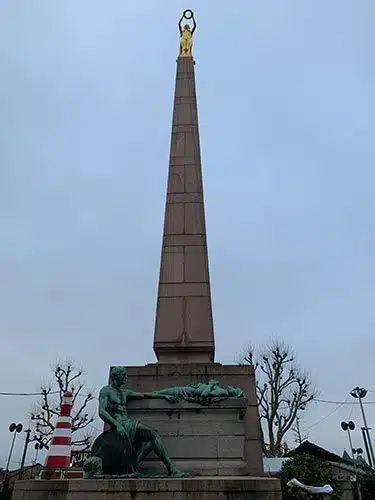Free tour Luxemburgo monumento del recuerdo