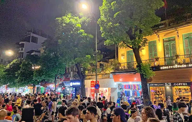 Full Moon Party Hanoi