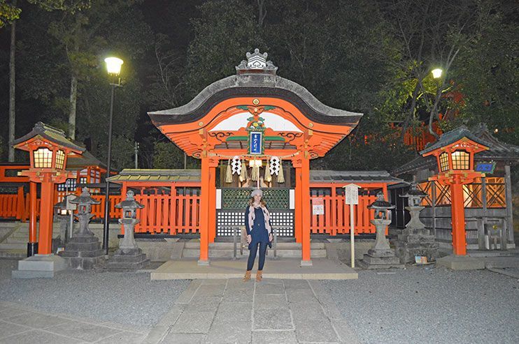 puerta mil torii