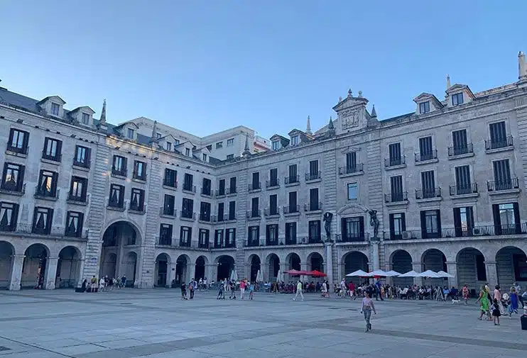 Plaza Porticada que ver en Santander