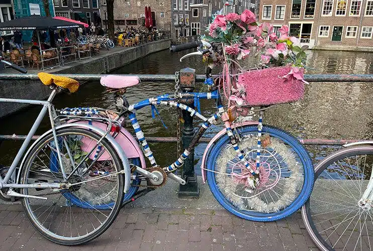 Bicicletas con flores de Amsterdam