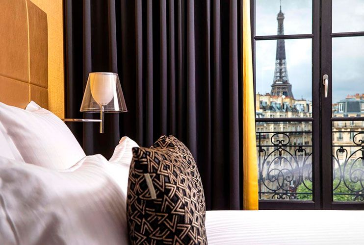 Hoteles en París con vistas a la torre Eiffel
