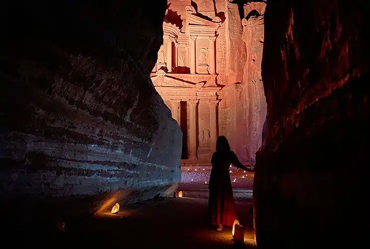 circuitos en jordania Petra by night