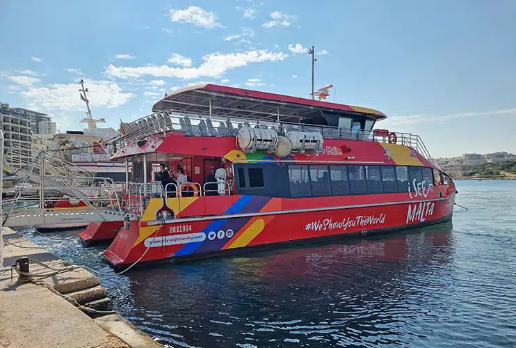 Ferry público Malta