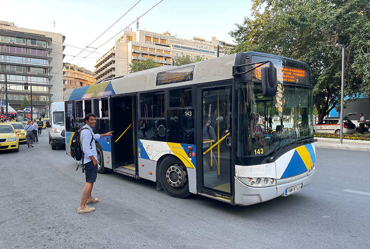 Autobús de Atenas