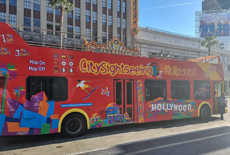 Autobús turístico en Los Ángeles