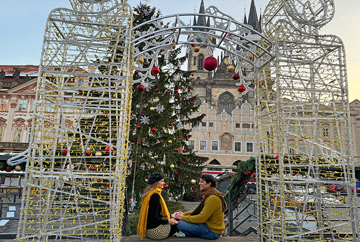 Mercado navideño de la Plaza de la Ciudad Vieja de Praga