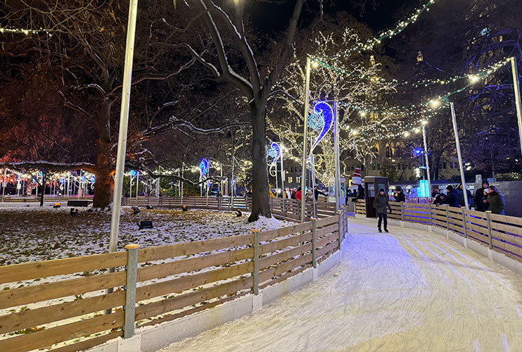 Pista de patinaje sobre hielo Rathausplatz