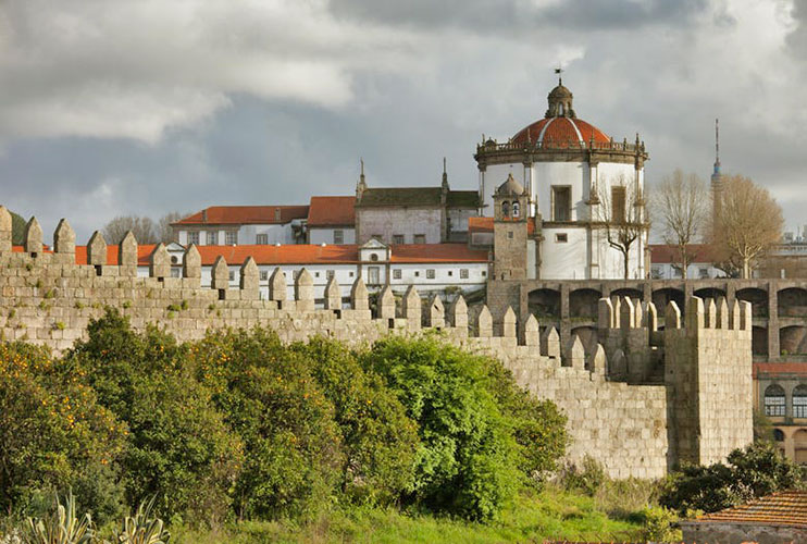 Muralla Fernandina de Oporto