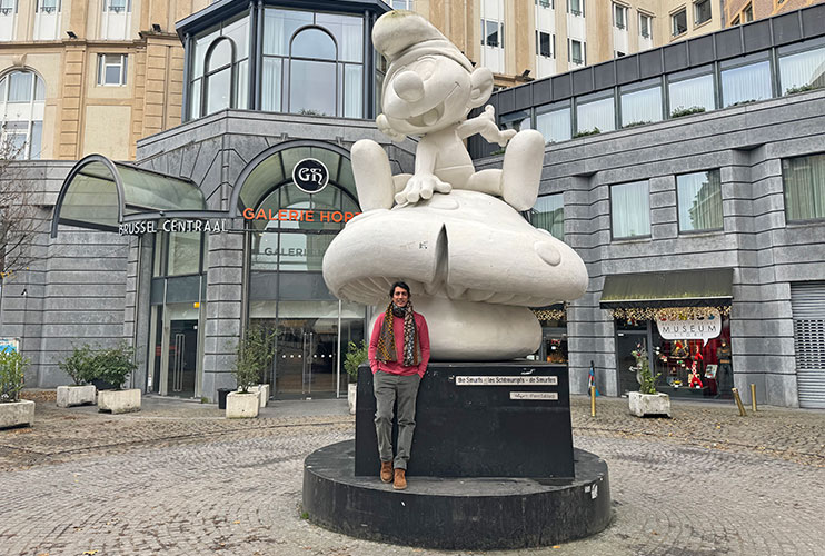Estatua del pitufo Bruselas
