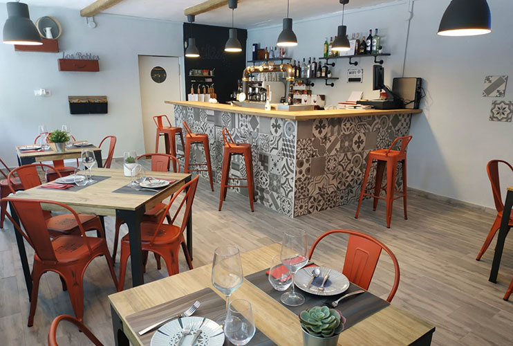 Donde comer en Alcalá del Júcar: Restaurante los robles
