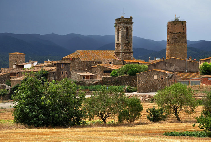 Pueblos más bonitos de la Costa Brava: Cruïlles