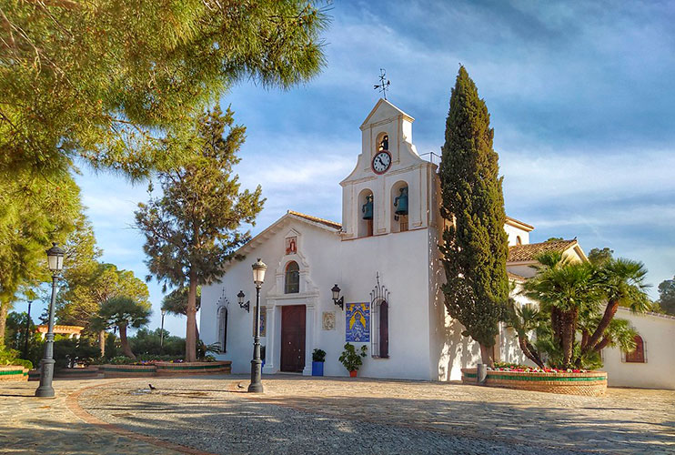 Iglesia de Santo Domingo Benalmádena que ver