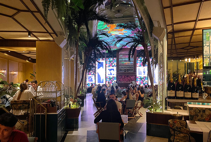 Restaurantes bonitos donde comer en Valencia