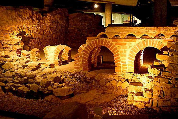 Termas romanas Campo Valdés Gijon