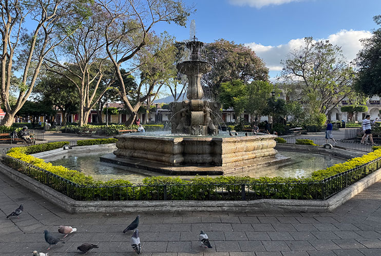 Fuente de las sirenas