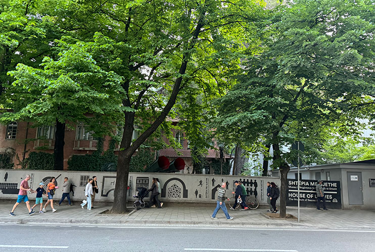 Casa de las hojas Tirana