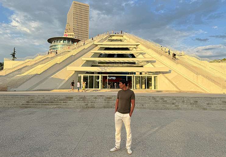 Pirámide de Tirana