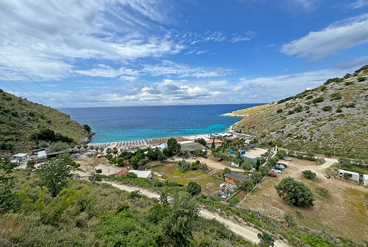 Llamani, una de las mejores playas de la Riviera albanesa