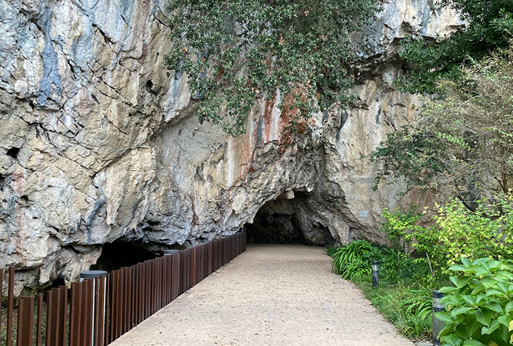 Cueva de Tito Bustillo Ribadesella