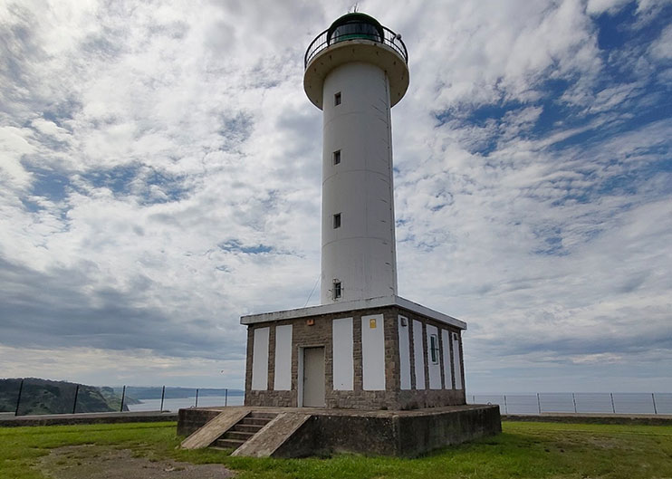 Faro de Lastres