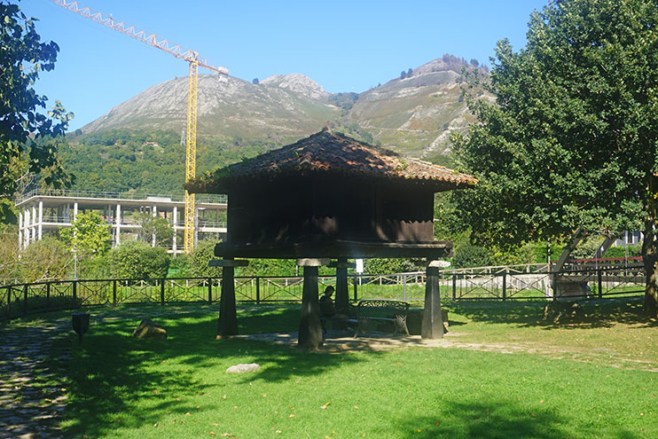 Parque de la Casa Riera Cangas de Onís