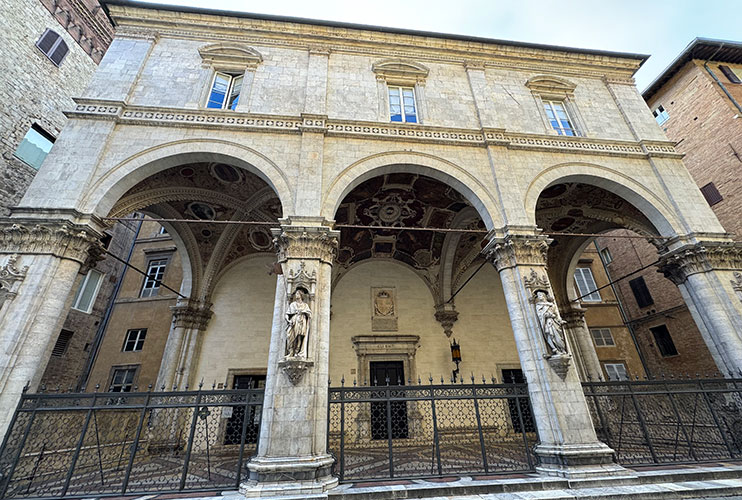 Qué ver en Siena: Loggia della mercanzia