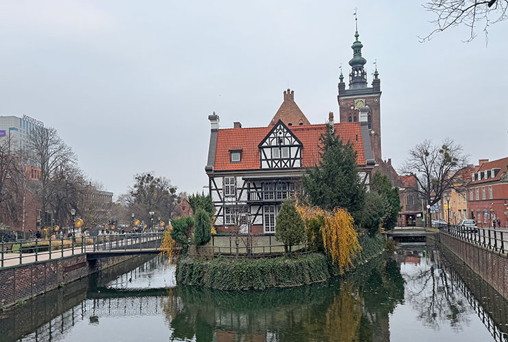 Qué ver en Gdansk: puente del amor