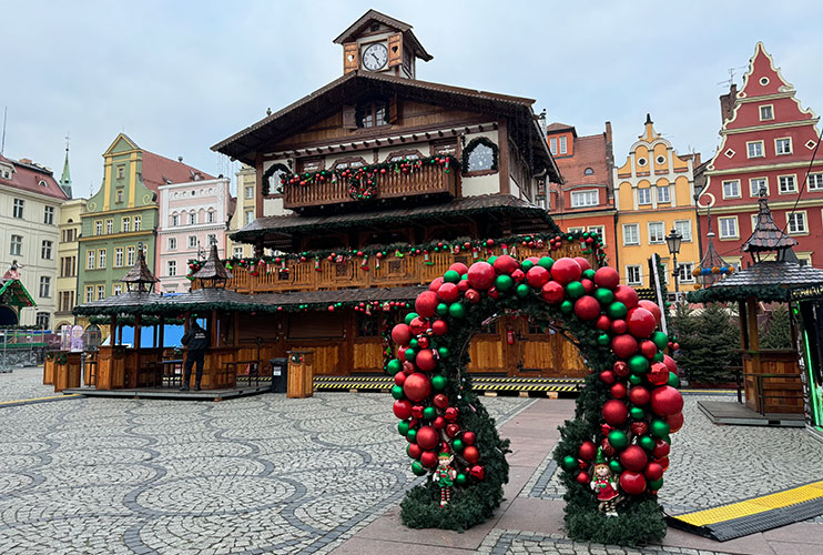 Mercado navideño en la plaza de la sal de Wroclaw