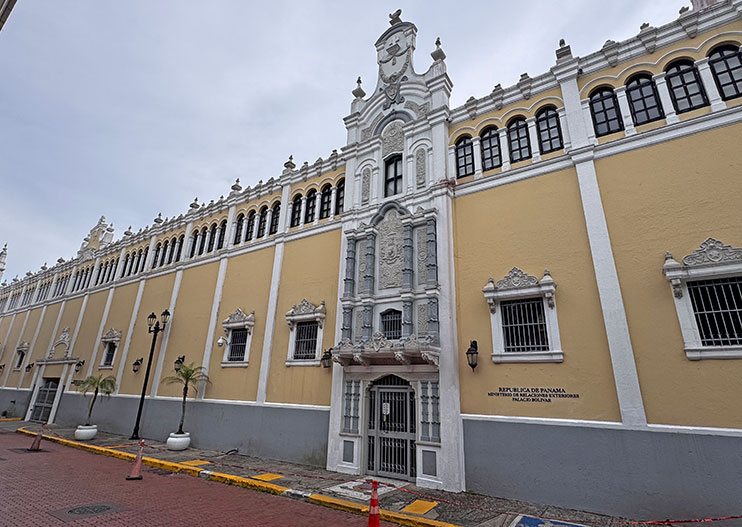 Palacio Bolívar Panama