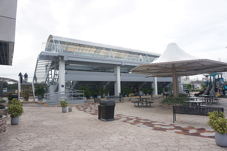 Mirador en el canal de Panamá
