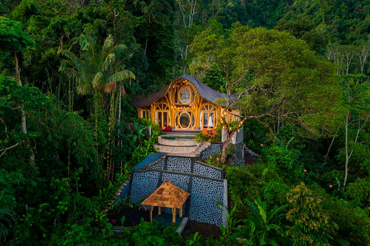 Cabañas de bambú en Bali