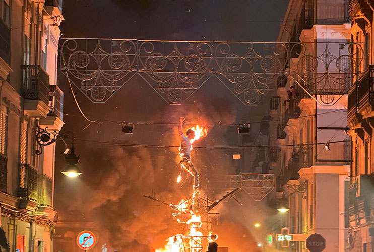 Cremà de las fallas de Valencia