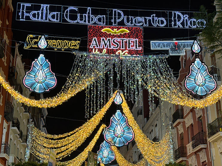 Luces en las fallas 2024