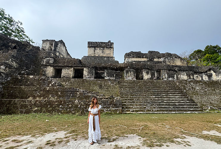 Acrópolis central en Tikal