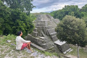 Qué ver en Yaxhá: Acrópolis norte