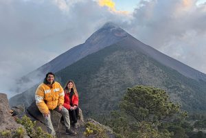 Cómo visitar el volcán Acatenango en Guatemala