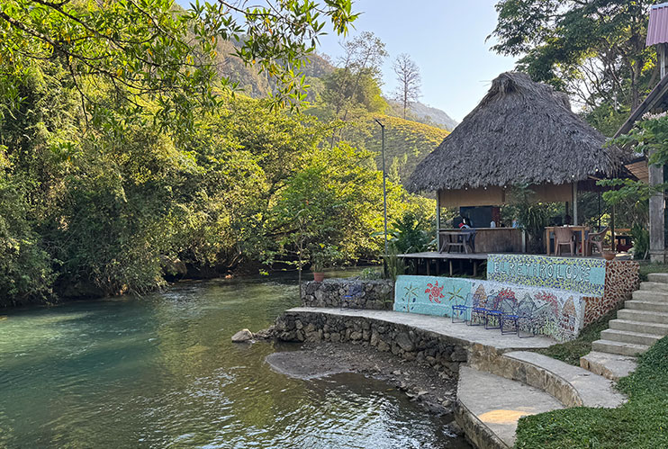 Nuestro hotel en Semuc Champey