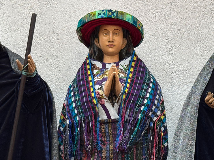 Qué ver en Santiago Atitlán: iglesia de Santiago Apostol