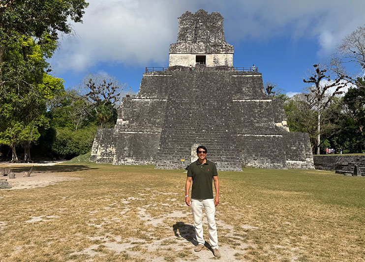 Templo de las máscaras, Tikal