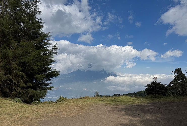 Subida al volcán Acatenango