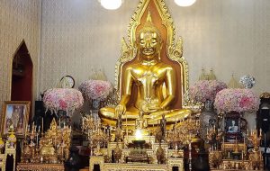 Wat Traimit