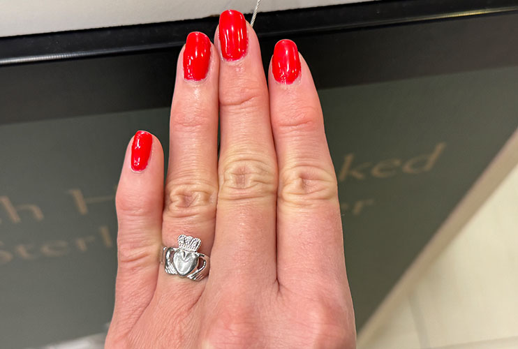 Anillo de Claddagh
