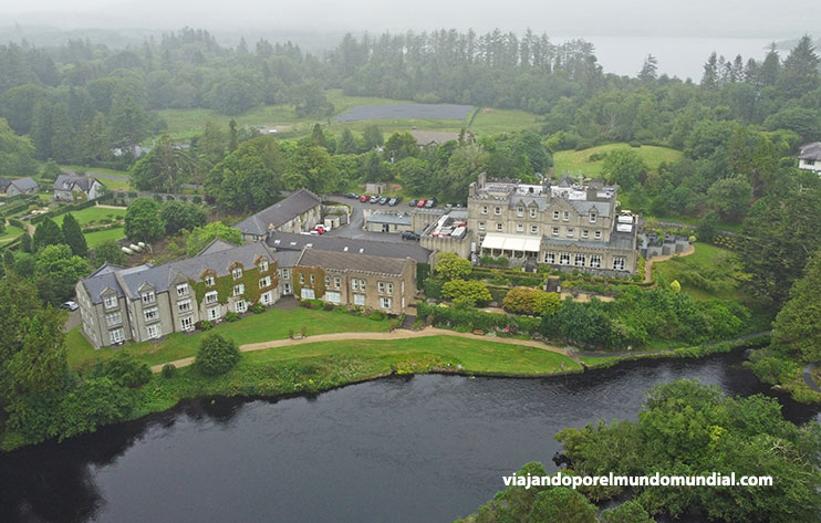 Ballynahinch castle