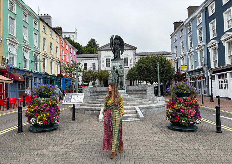 Casement square