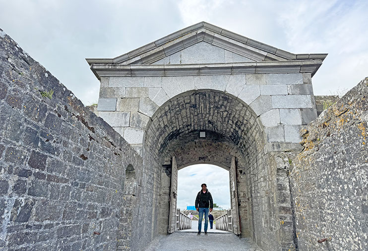 Charles fort