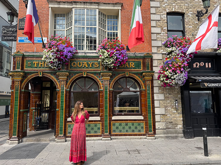 Temple bar